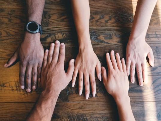 Image of 5 hands