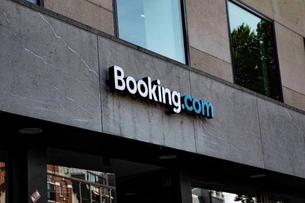 Booking.com font